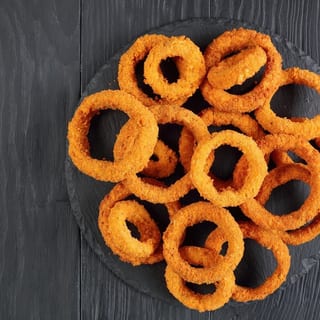 14 ONION RINGS (feed 2 to 4 people)